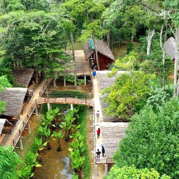 Longoza Ecolodge, hotel v destinaci Andasibe