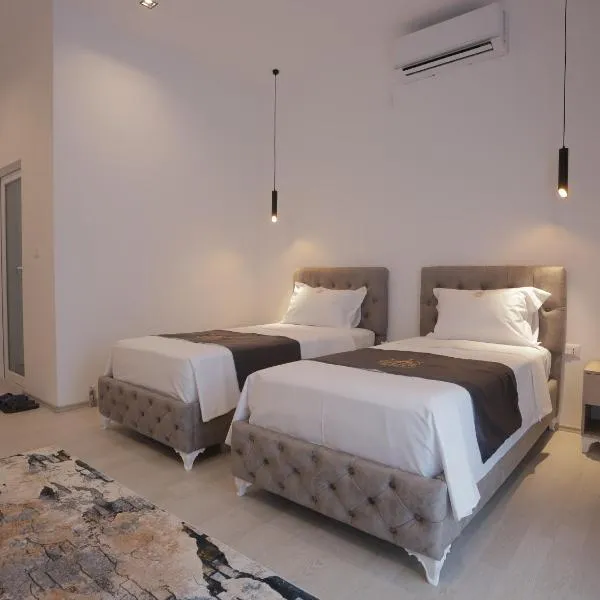 Shatri Hotel, hotel in Vranisht
