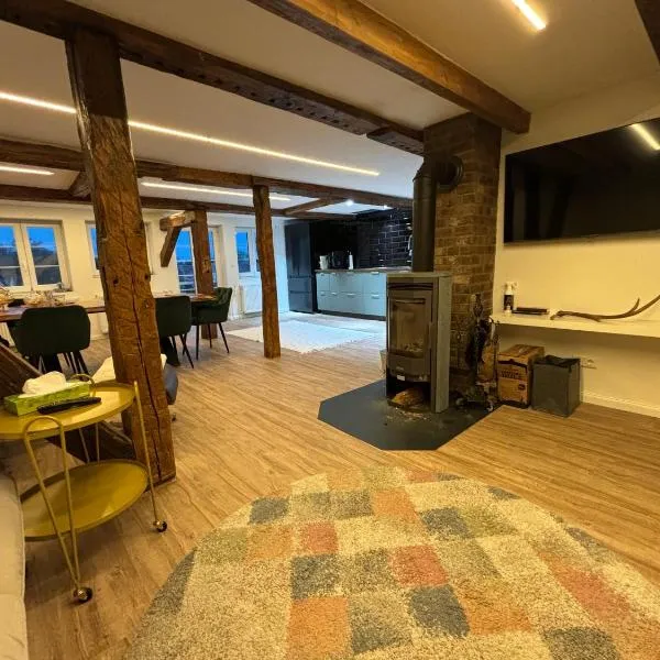 Modernes Stadtwohnen im charmanten Fachwerk, Mindestaufenthalt 3 Tage, hotel en Plau am See