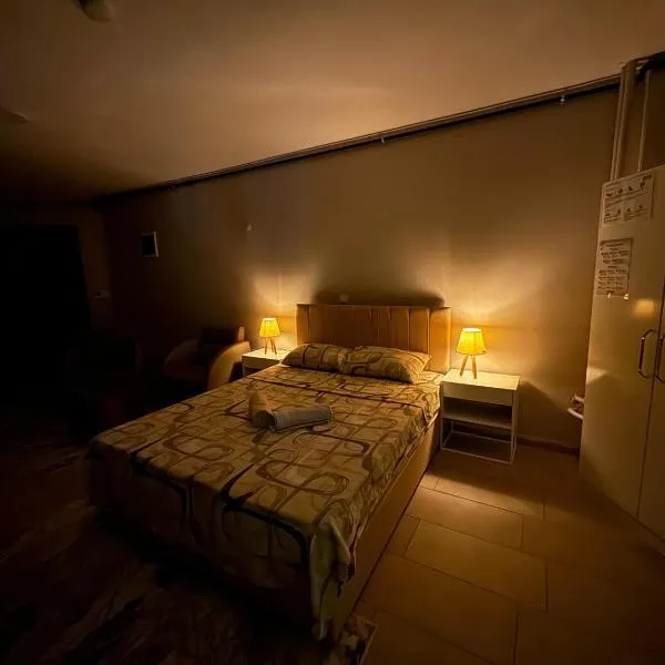 Çelik Rezidans Konaklama Apart, hotel v Uşaku