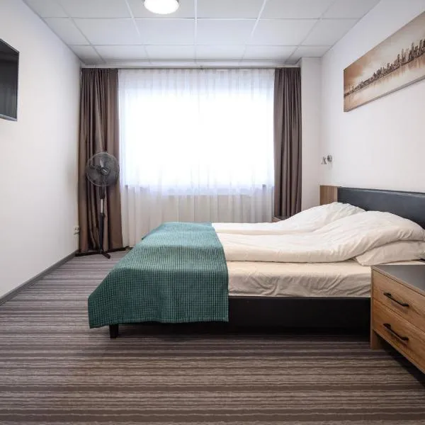 Hut Pus Spółka Akcyjna, hotel v Krakově