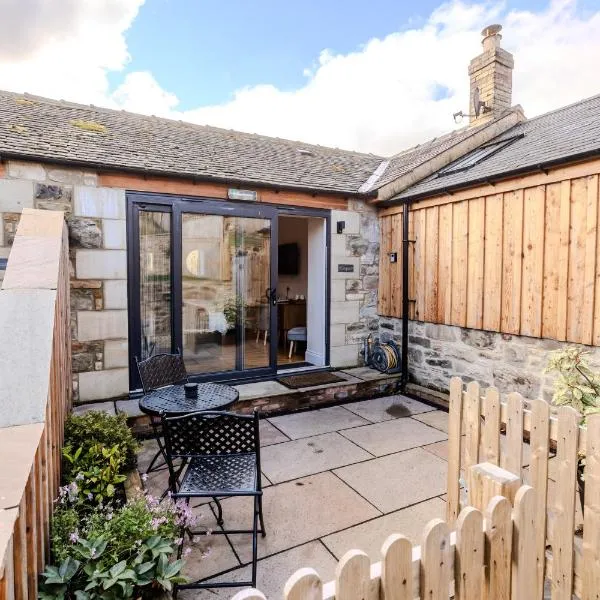 The Star Inn - Harbottle - Near Rothbury - Northumberland, hotel in Morpeth