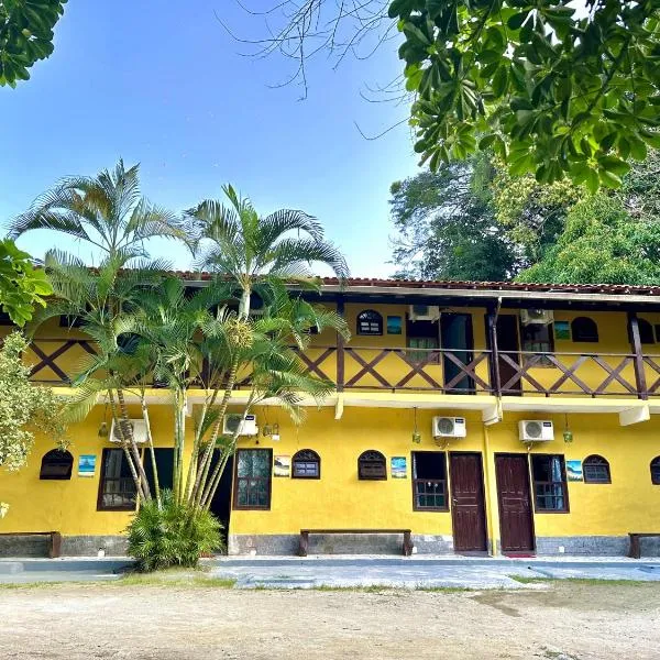 Pousada 3 Irmãos, hotel v destinaci Trindade
