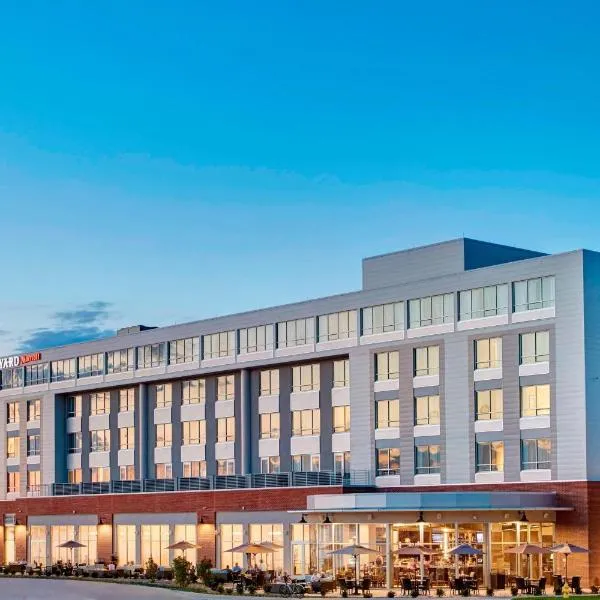 Courtyard by Marriott Erie Bayfront, ξενοδοχείο σε Erie