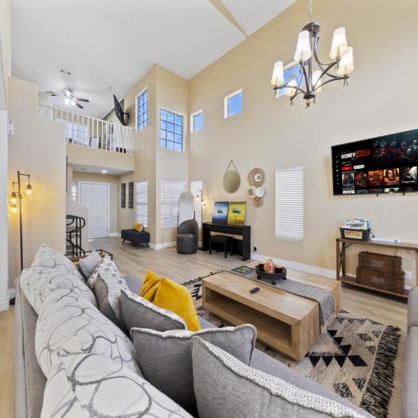 ZEN - A home away from home and in HEART of Las Vegas, Las Vegas