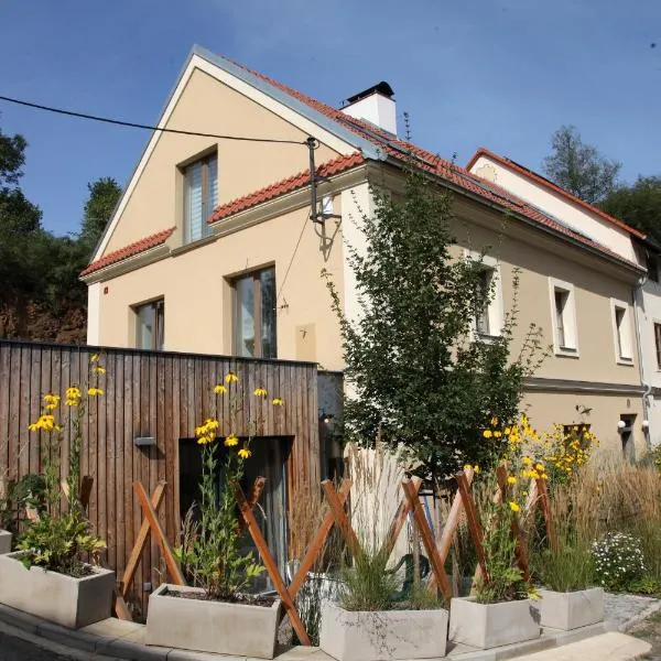 Apartmán Ve Mlýně, ξενοδοχείο σε Třebotov