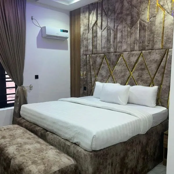 Keneuro hotel & suites, hotel a Lagos