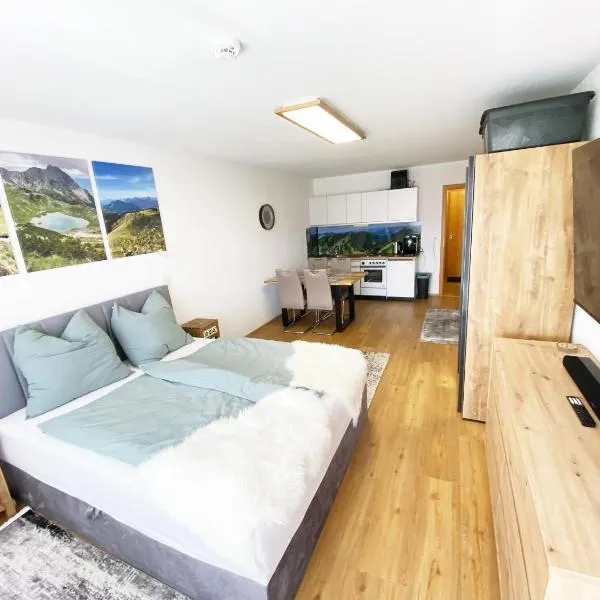 1-Zi-Ferienwohnung Säulingsblick, hotel in Oy-Mittelberg