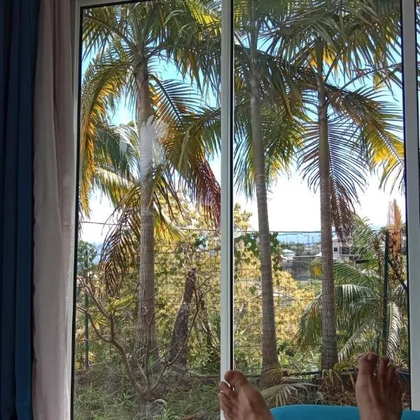 Chez Pack et Ibu, hotel a Petite Île