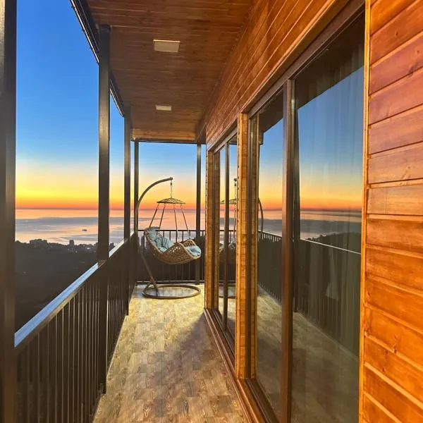 Dream House Gantiadi, hotel en Batumi