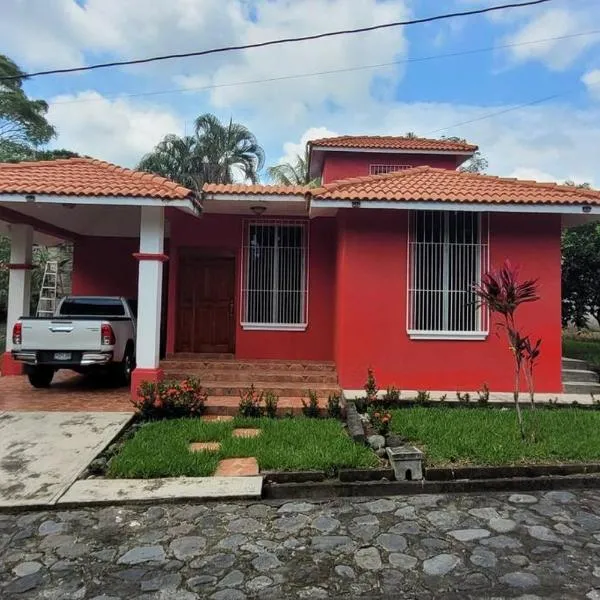 Casa Bugambilias, hotel in Ajaxá