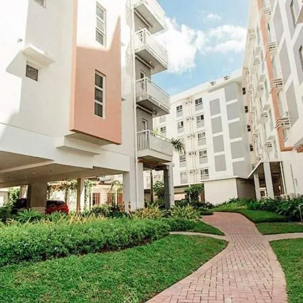 Affordable Condo, near IT Park, hotel en Cebú