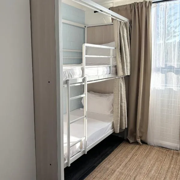 Little Coogee Hotel, hotel in Sydney