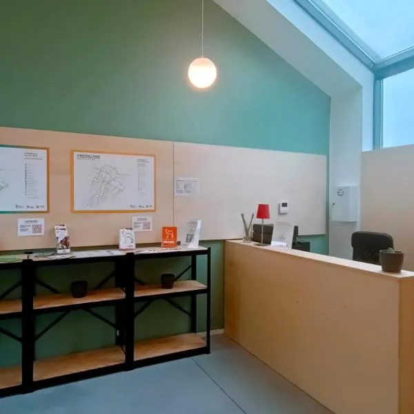 Bed & Bike Hostel, hotel in San Giovanni in Persiceto