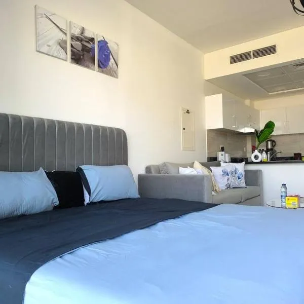 Venus saadiyat beach apartment with SeaView，位于阿布扎比的酒店