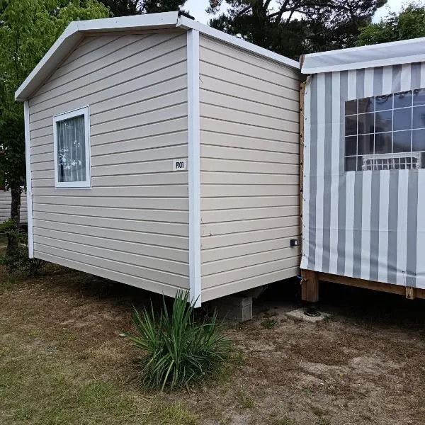 MH F101 Camping Bois Masson, hotel in Saint-Jean-de-Monts