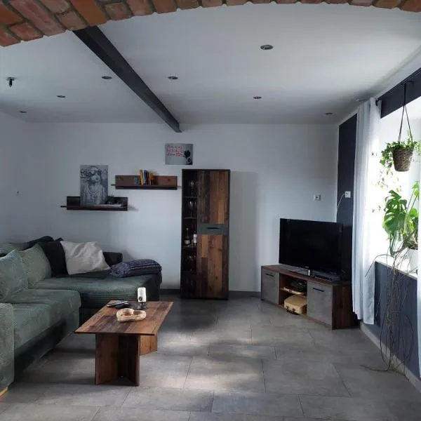 Ferienhaus Nebra "Zur Dorfkirche", hotel v destinaci Nebra