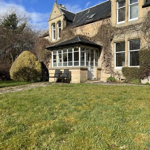 St Duthus Villa Guesthouse、テインのホテル