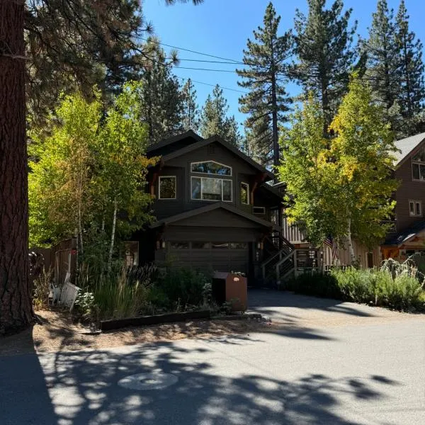 Lake Tahoe Luxury Guest Quarters, hotel v destinaci South Lake Tahoe