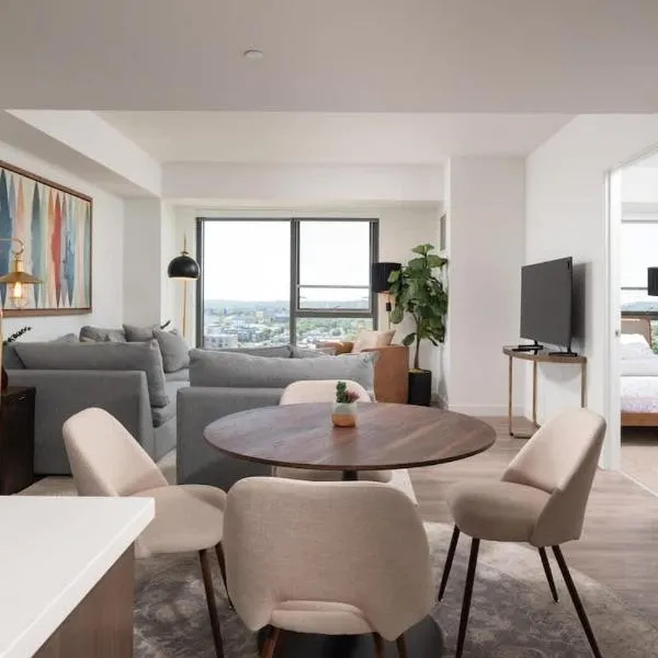Upscale 1BR MIT Harvard WiFi Gym W D Parking, hotel u gradu 'Cambridge'