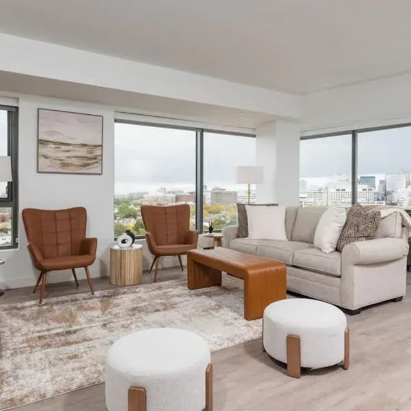 Central Penthouse Harvard MIT Spacious Gym & Work, hotel u gradu 'Cambridge'