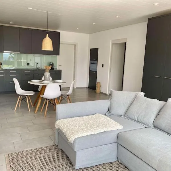 Gemütliche und ruhige Wohnung, ξενοδοχείο σε Rifferswil