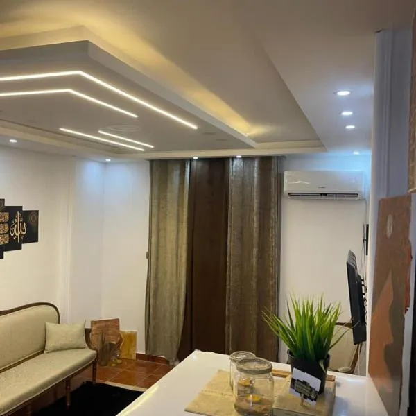 unique studio with 2 ACs & Free Wi-Fi by the sea and Hilton Hotel in Alexandria, Hotel in Alexandria