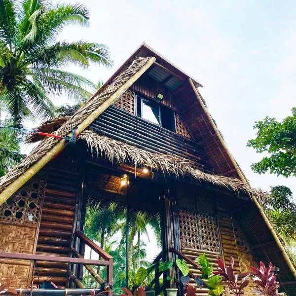LK Farmcation Villa Carmelita - Lucban Quezon, hotell i Lucban