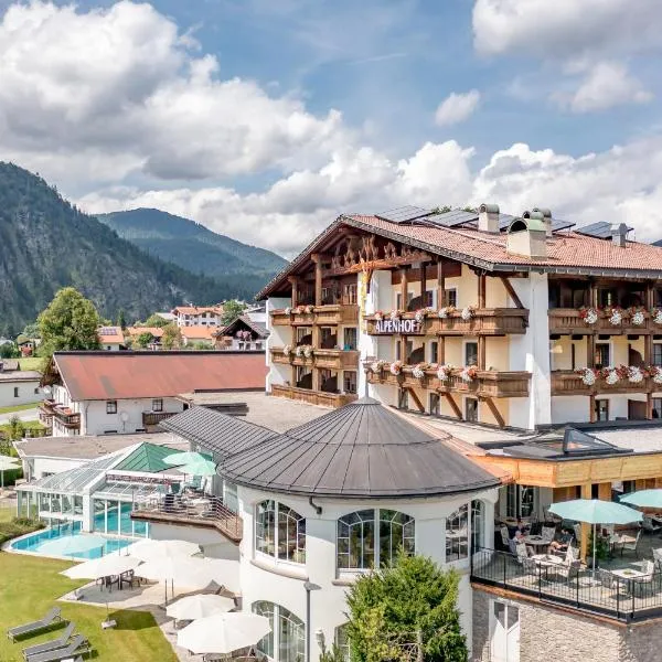 Wellness & Sporthotel Alpenhof, ξενοδοχείο σε Έρβαλντ