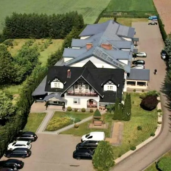 Motel Domowy Gościniec, hotel v destinaci Lomže