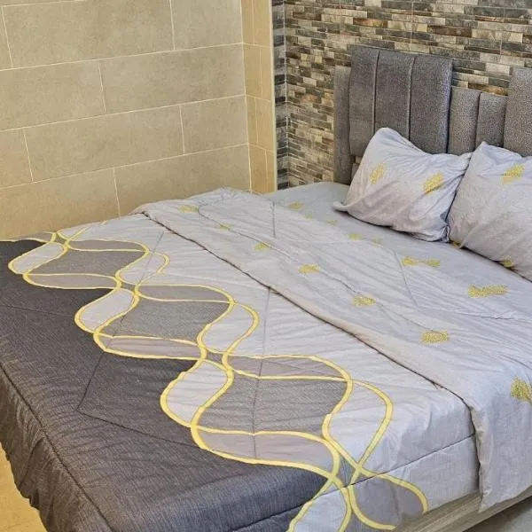 ستوديو مستقل داخل فيلا, hotel en Amán