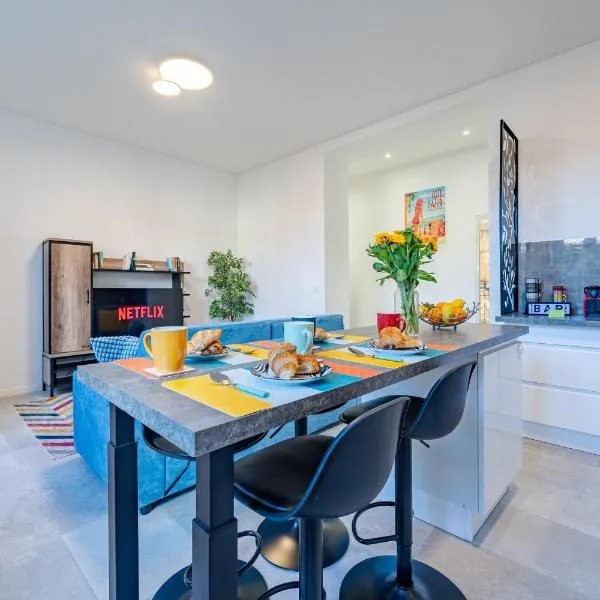 1-BR Monaco Apartment - 1 minute to Monaco, hotel in Beausoleil