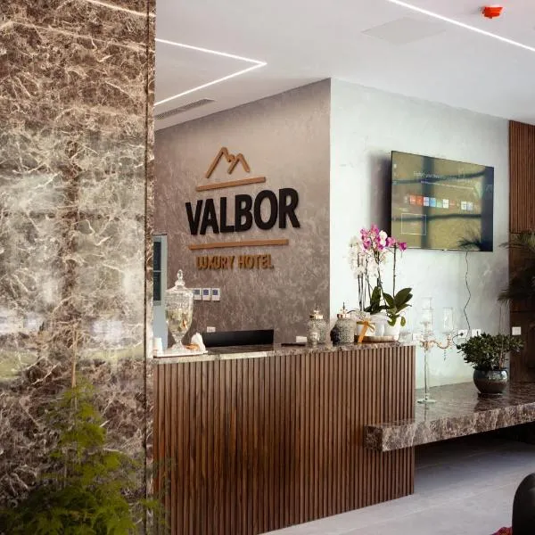 Hotel Valbor, ξενοδοχείο σε Τροπόγια