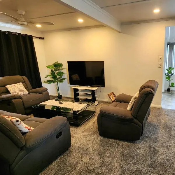 Ahuriri Escape - Home Away Home, Entire Bungalow, hotell sihtkohas Napier