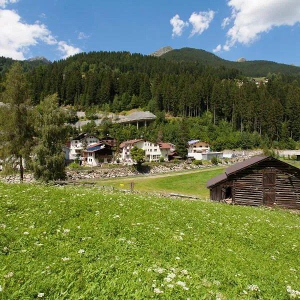 Hotel Garni DIAS, hotel in Kappl