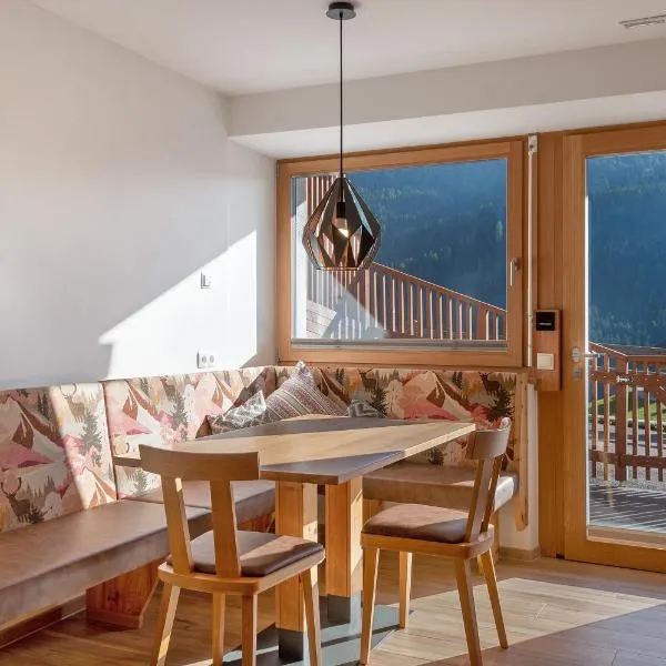 Villa Solinda App Vivaldi, hotel v Selva di Val Gardena