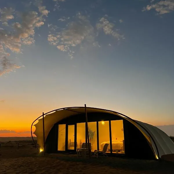 La Duna Desert Camp, hotel em Shāhiq