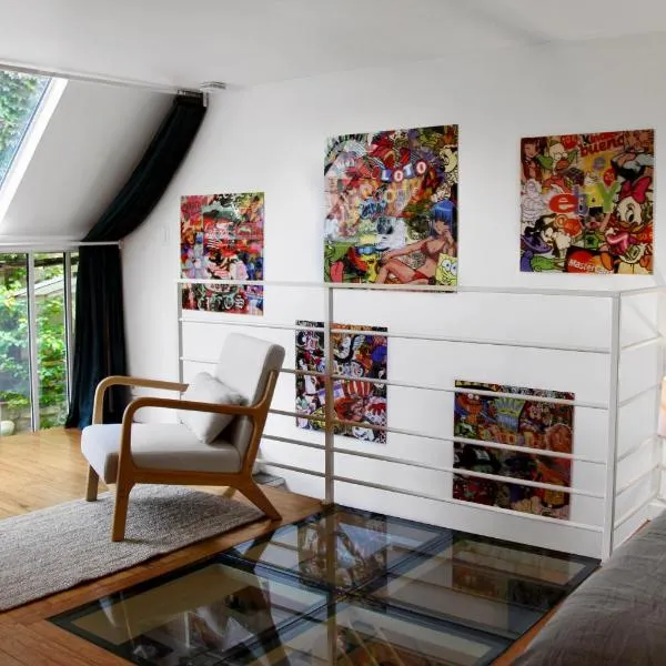 Cozy Artist Loft, hotel in Paris