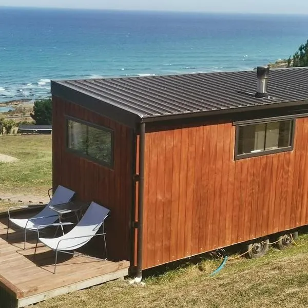 Trailer home with stunning view, hôtel à Brighton
