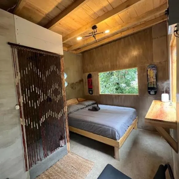 EB5 Escape-Contemporary Stay, San Marcos La Laguna, Skateboard, hotel v destinaci San Marcos La Laguna