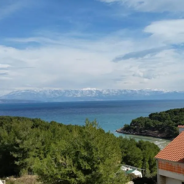 Stunning view appartment in Jelsa, Hvar, hotel v destinaci Jelsa