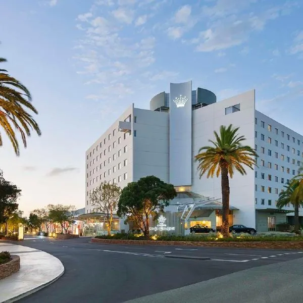 Crown Promenade Perth, hotel in Perth