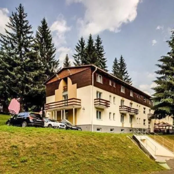 Horský Hotel Magura, hotell sihtkohas Chvojnica