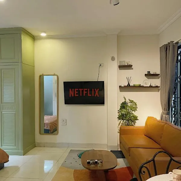 Migo Housing - Hanoi Beer Street - Lift and Spacious - Ensuite Kitchen - Ensuite Bathroom, hotell i Hanoi