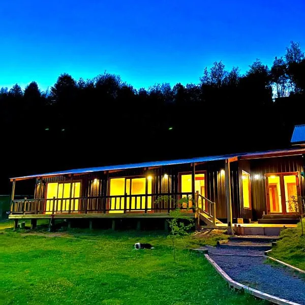 Hotel Neyün La Junta, hotel La Juntában