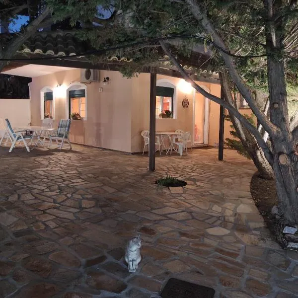 Joanna Studio, hôtel à Akamatra