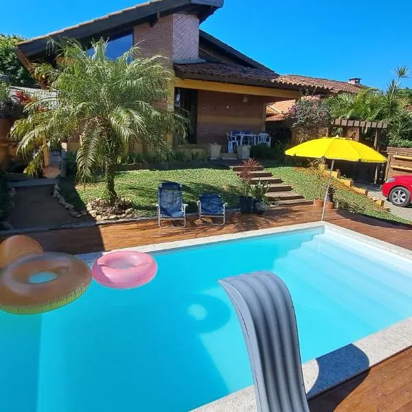 Casa Aconchegante e Inteligente na Cachoeira, hotel in Florianópolis
