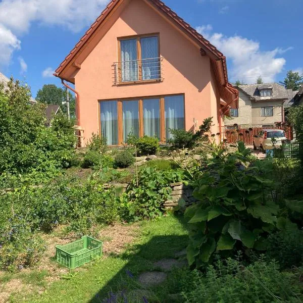 Čučoriedka Dovolenkový Dom, hôtel à Hladovka