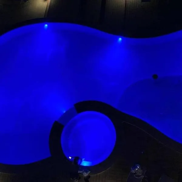 One bed Harbour and city views apartment, hotel in Darwin