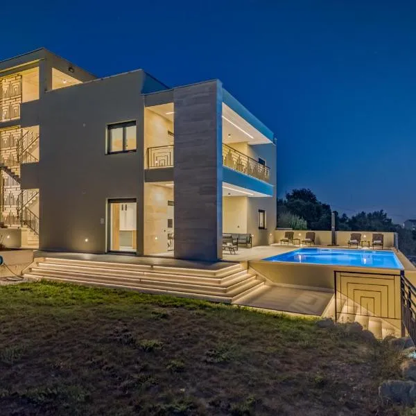 Luxury Villa Providenza, hotel in Kaštela